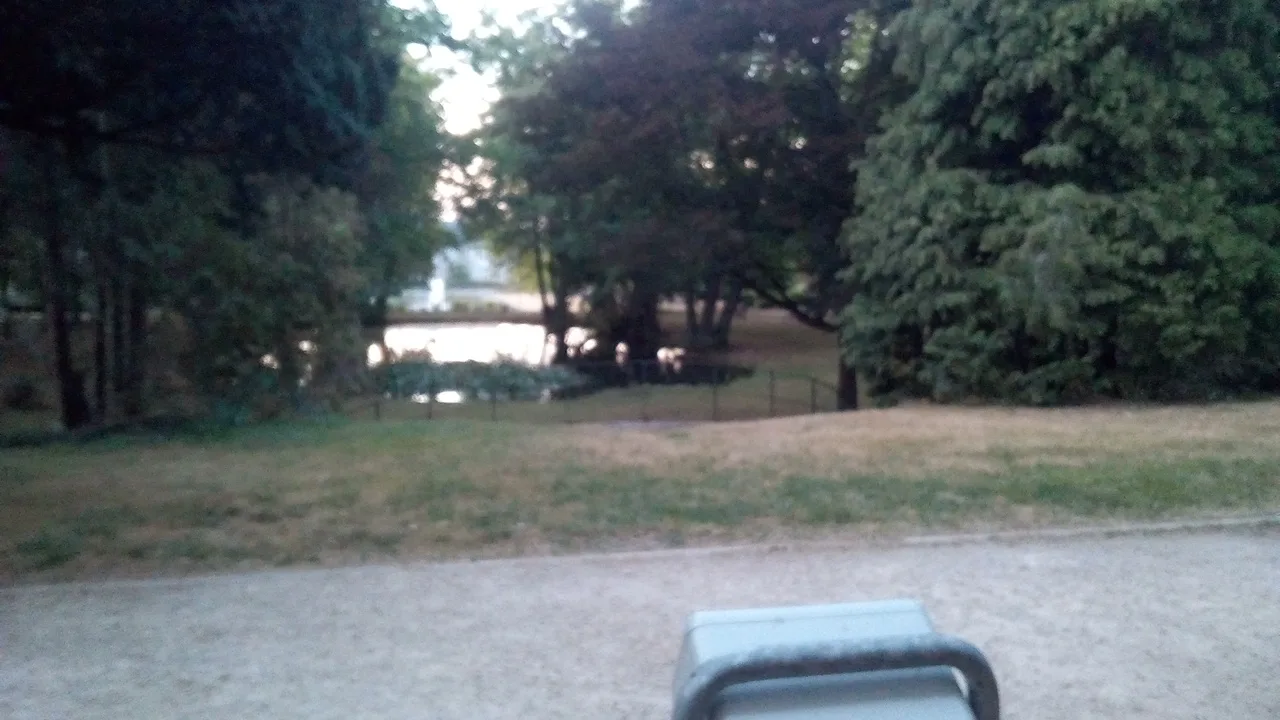 Le Bar A Qui
