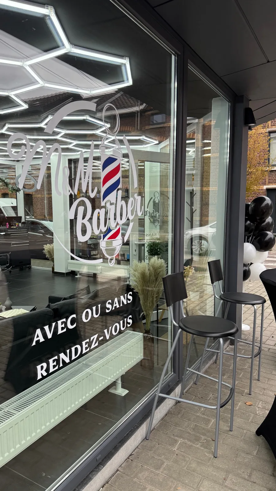 m&M Barber